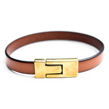 Δερμάτινο Βραχιόλι Καφέ με Μεταλλικό Κούμπωμα