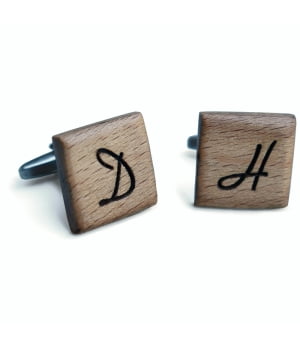 Ξύλινα Μανικετόκουμπα Με Χαραγμένα Αρχικά