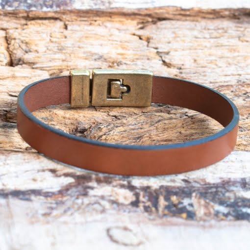 Δερμάτινο Βραχιόλι Με Χαραγμένο Όνομα - Image 3