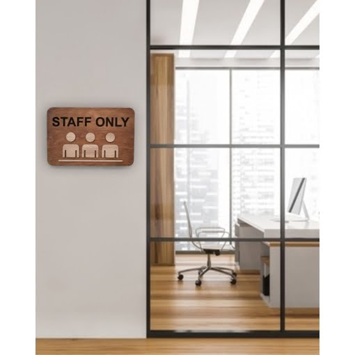 Ξύλινη Πινακίδα Staff Only 20X30cm - Image 3