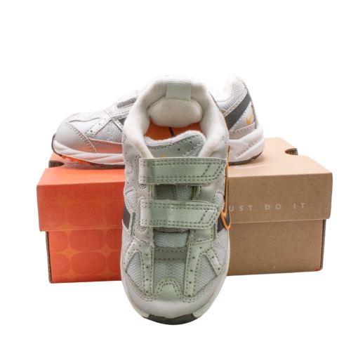 Αθλητικό Παπουτσάκι Ασημί - Image 5